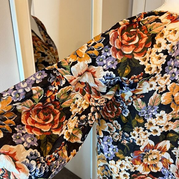 Olivaceous floral 100% cotton peasant blouse w tassels, Size Medium - Picture 6 of 15